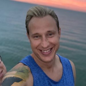 Meet your Posher, Benjamin